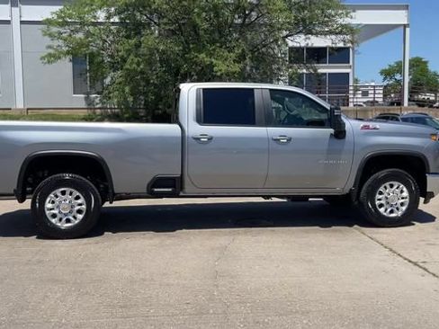 Used 2026 Chevrolet Silverado 3500 LT w/ All Star Edition AWD/4WD image 9