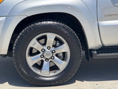 Used 2009 Toyota 4Runner Limited AWD/4WD image 12