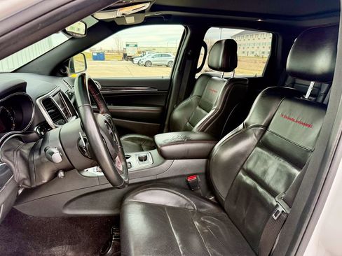 Used 2018 Jeep Grand Cherokee Trailhawk w/ Trailhawk Luxury Group image 10