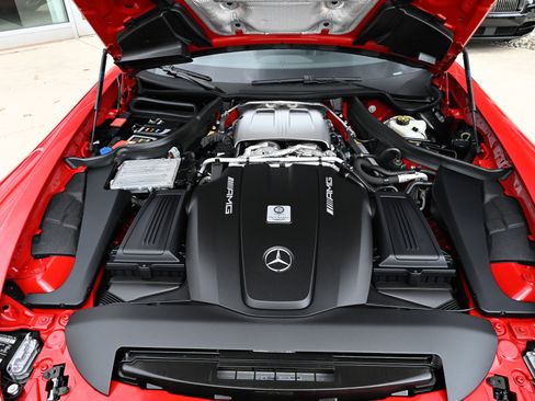 Used 2016 Mercedes-Benz AMG GT S image 43