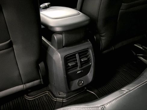 Used 2021 Ford Mustang Mach-E Premium image 35