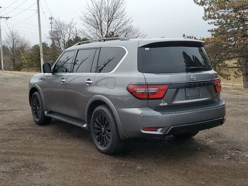Used 2023 Nissan Armada SL w/ Midnight Edition Package image 3
