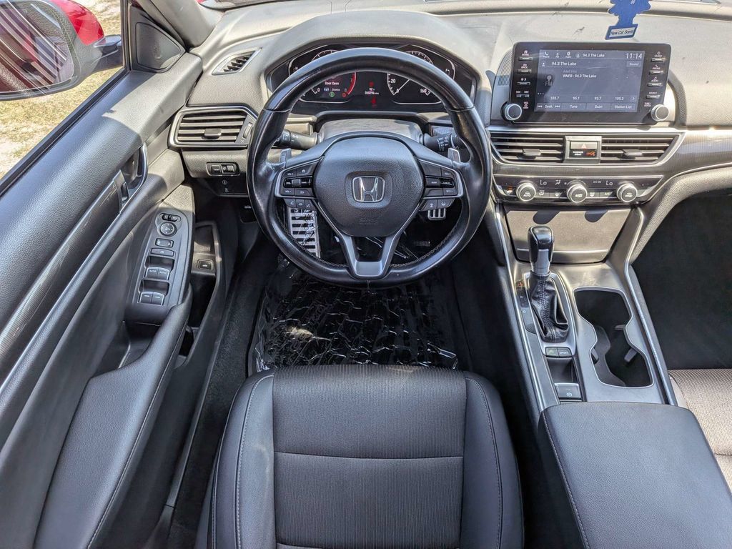 Used 2020 Honda Accord Sport image 14