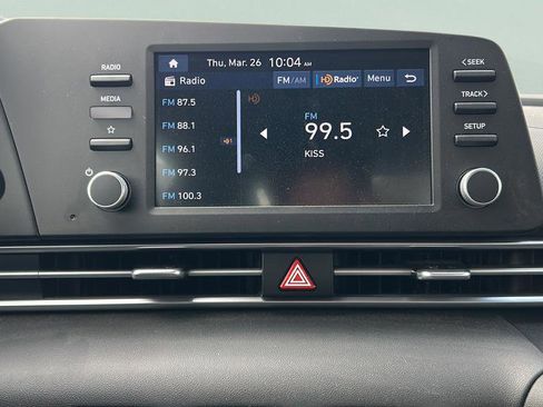 Certified 2025 Hyundai Elantra SE image 26