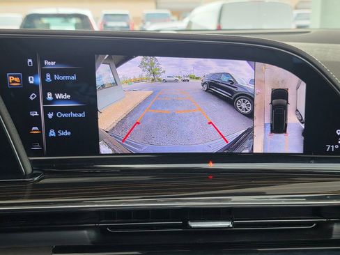 Used 2022 Cadillac Escalade ESV Sport w/ Touring Package image 18