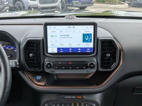 Used 2022 Ford Bronco Sport Outer Banks w/ Tech Package image 17