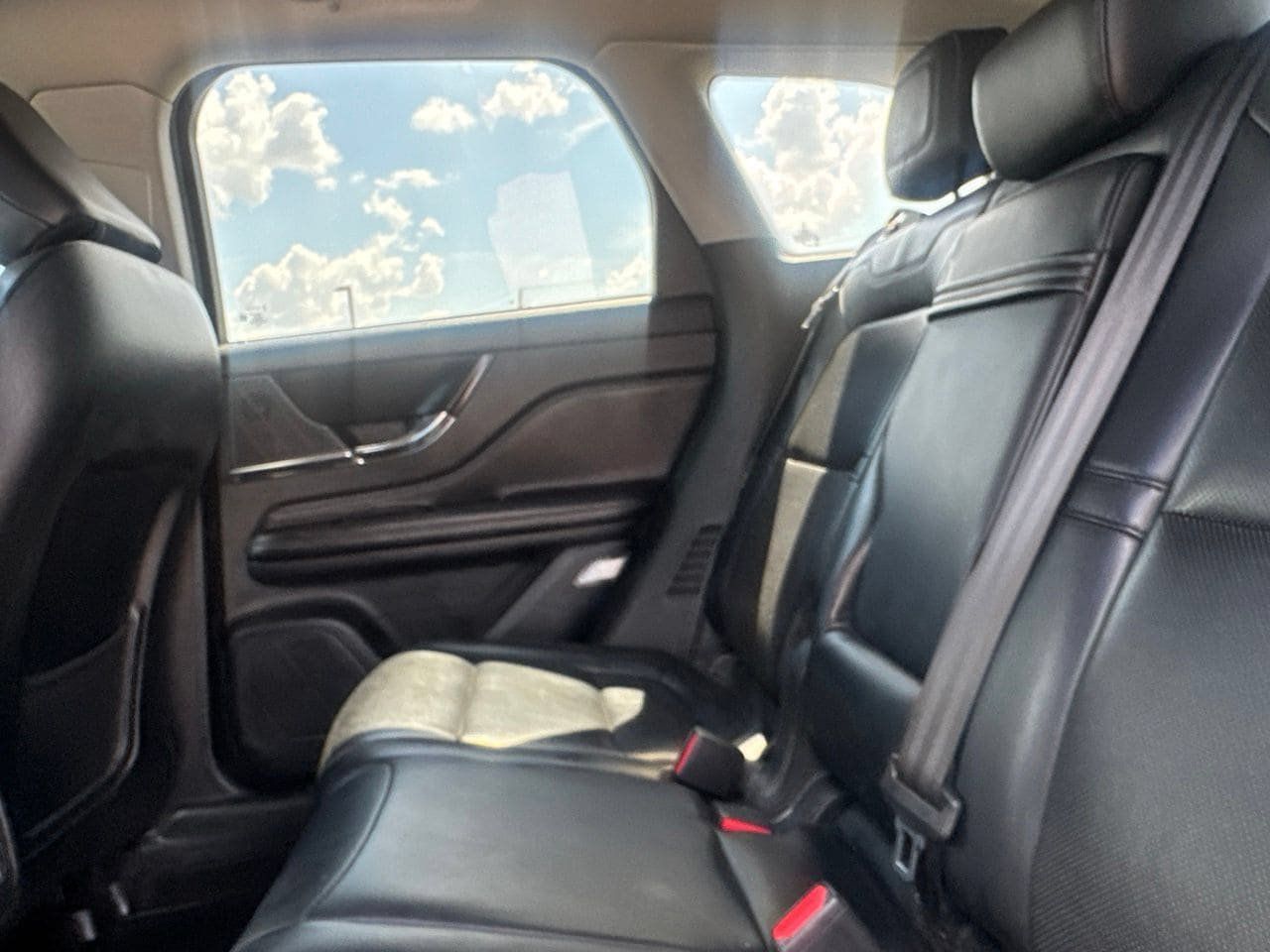 Used 2021 Lincoln Corsair FWD w/ Equipment Group 101A image 38