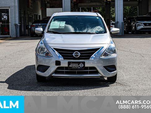 Used 2017 Nissan Versa S Plus image 11