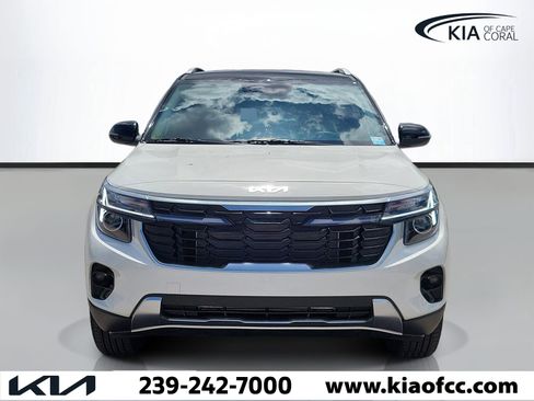 New 2026 Kia Seltos S FWD image 2