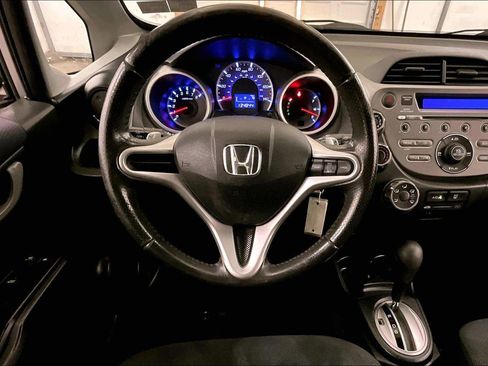 Used 2011 Honda Fit Sport image 7