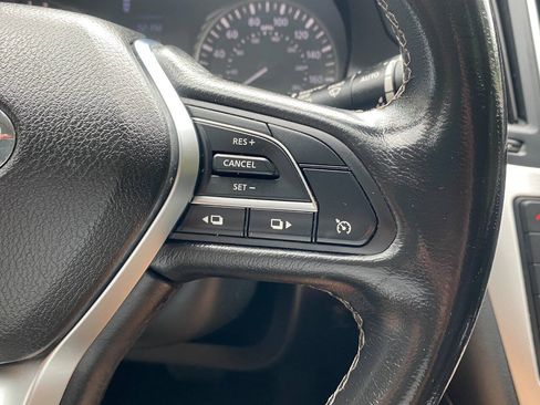 Used 2020 INFINITI Q50 Luxe RWD image 24