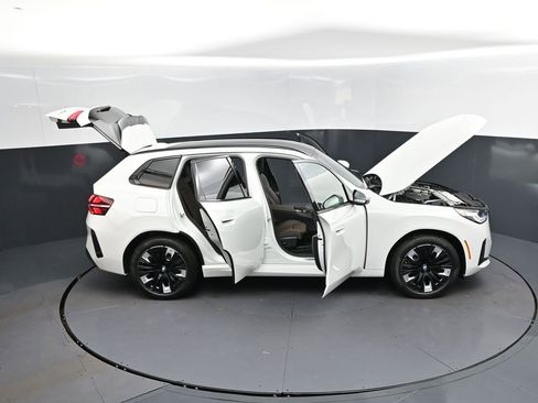 New 2026 BMW X3 xDrive30 w/ Premium Package AWD/4WD image 51