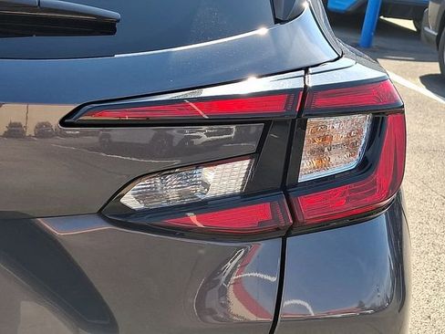 Used 2024 Subaru Crosstrek 2.0i Premium image 11