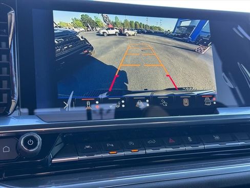 New 2026 Chevrolet Silverado 1500 High Country AWD/4WD image 23