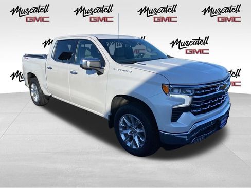 Used 2022 Chevrolet Silverado 1500 LTZ w/ LTZ Convenience Package II image 3