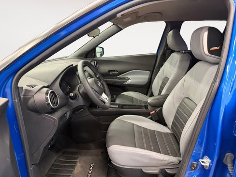 Used 2023 Nissan Kicks SR w/ SR Premium Package image 23