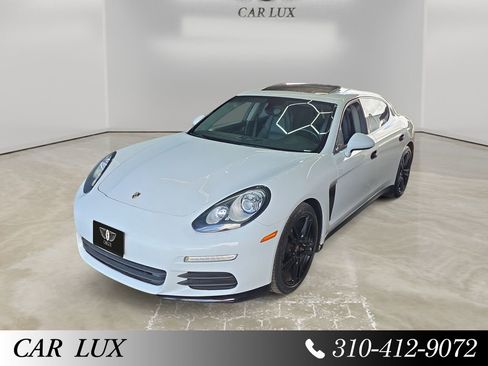 Used 2014 Porsche Panamera image 15