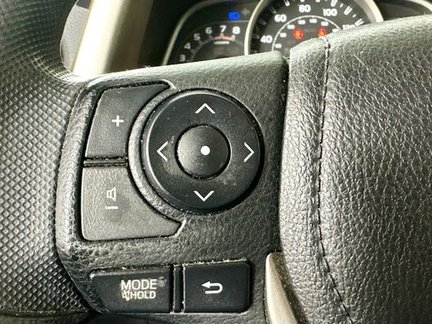 Used 2013 Toyota RAV4 XLE image 12