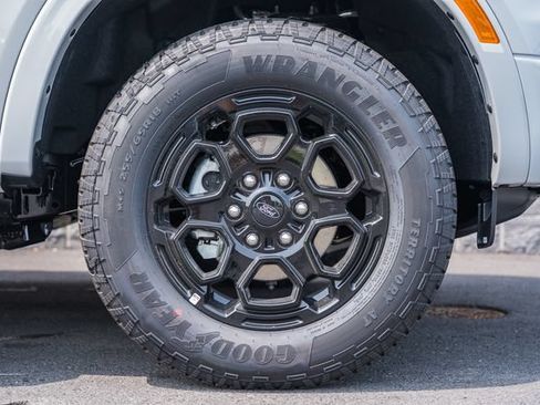 New 2026 Ford Ranger XLT w/ FX4 Off-Road Package AWD/4WD image 23