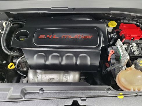 Used 2021 Jeep Compass Limited FWD image 30