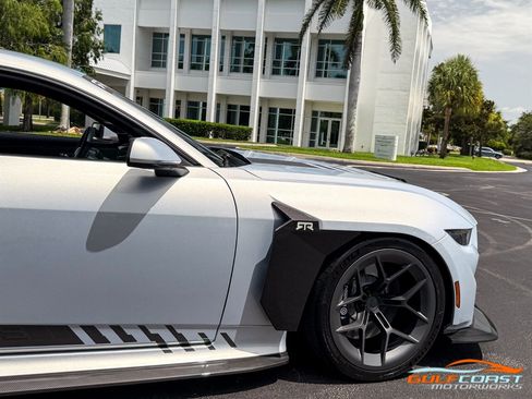 Used 2025 Ford Mustang GT Premium w/ GT Performance Package RWD image 60