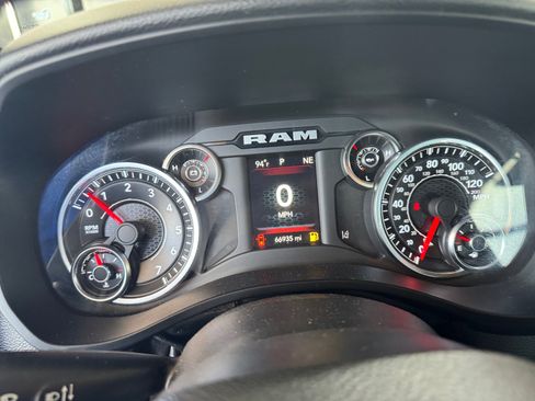 Used 2022 RAM 1500 Big Horn AWD/4WD image 7