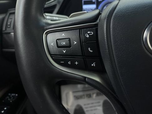 Used 2022 Lexus ES 300h w/ Premium Package image 28