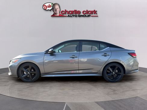 Certified 2023 Nissan Sentra SR w/ Midnight Edition Package FWD image 2