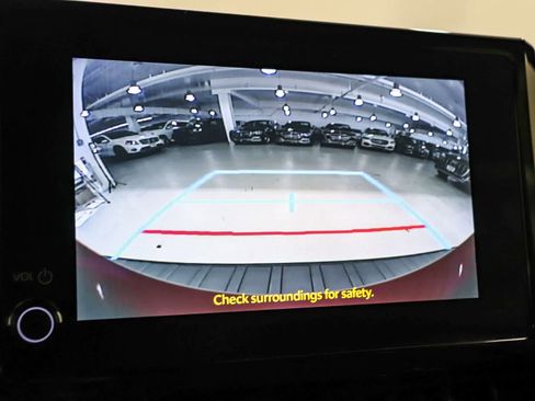 Used 2024 Toyota Corolla SE w/ SE Package FWD image 23