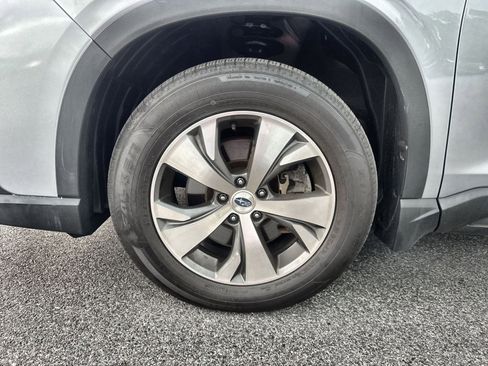 Used 2023 Subaru Ascent Premium w/ Convenience Package AWD/4WD image 12