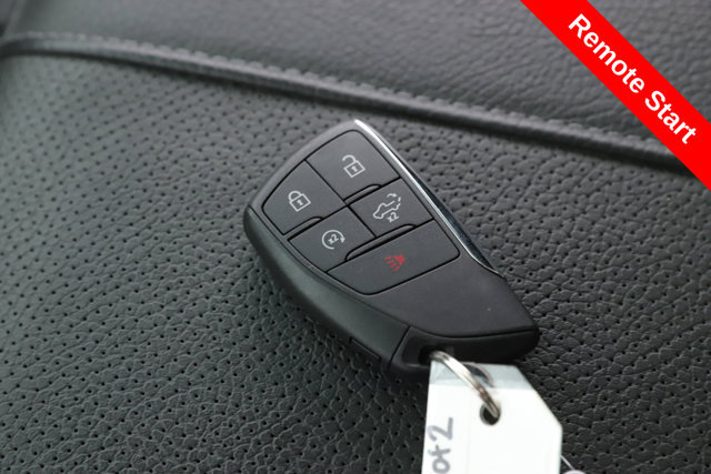 Used 2025 GMC Sierra 1500 Denali AWD/4WD image 3