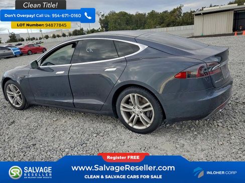 Used 2015 Tesla Model S 85 image 3