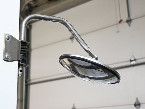 Used 2017 Chevrolet Express 3500 image 27