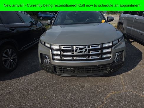 Used 2025 Hyundai Santa Cruz SEL FWD image 1