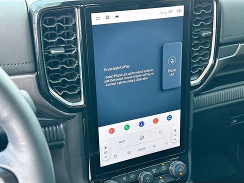 Used 2025 Ford Ranger Lariat w/ Black Appearance Package AWD/4WD image 15