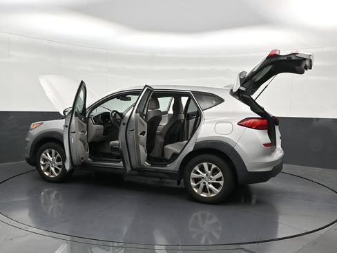 Used 2021 Hyundai Tucson SE FWD image 34