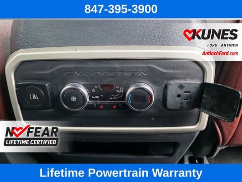 Used 2024 Ford Expedition Limited image 33