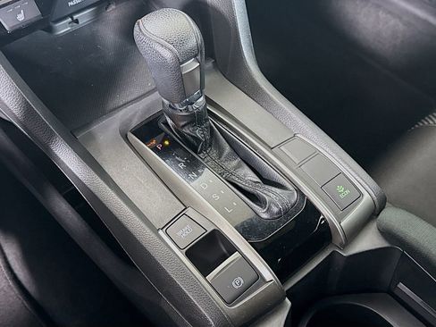 Used 2018 Honda Civic EX image 15