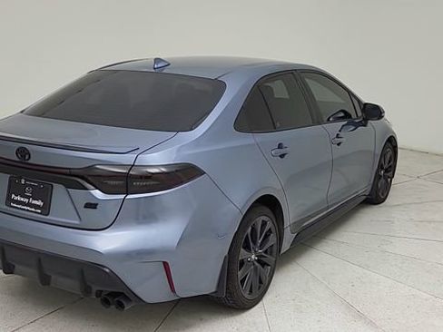 Used 2023 Toyota Corolla SE image 5