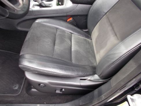 Used 2019 Jeep Grand Cherokee Altitude image 25