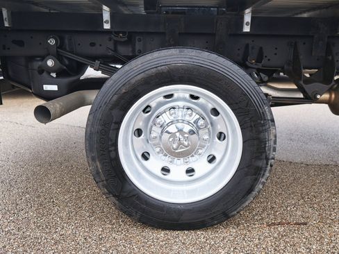 Used 2024 RAM 4500 Tradesman w/ Chrome Appearance Group image 27