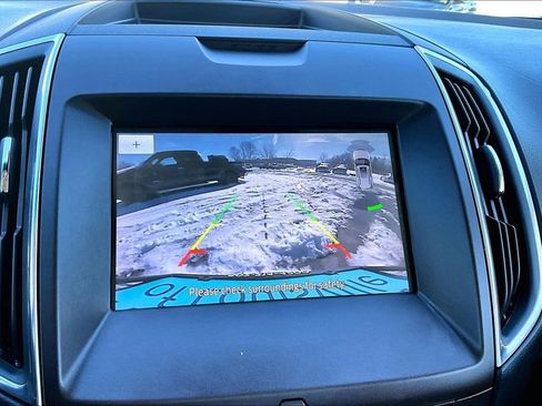 Used 2020 Ford Edge Titanium w/ Class II Trailer Tow Package image 22