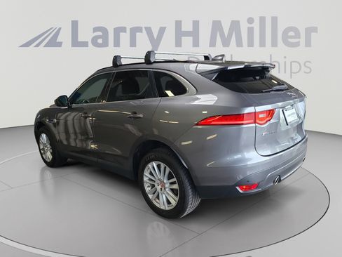 Used 2017 Jaguar F-PACE Prestige AWD/4WD image 3