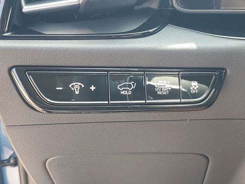 New 2026 Kia Niro FWD image 21