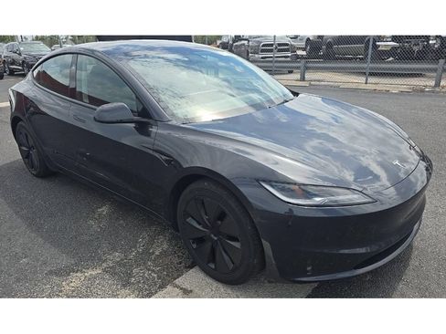 Used 2024 Tesla Model 3 Long Range AWD/4WD image 2