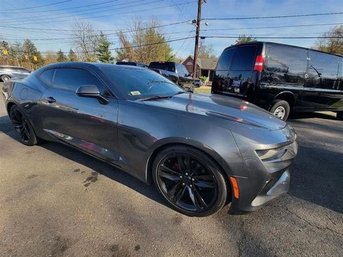 Used 2018 Chevrolet Camaro LT w/ RS Package image 4