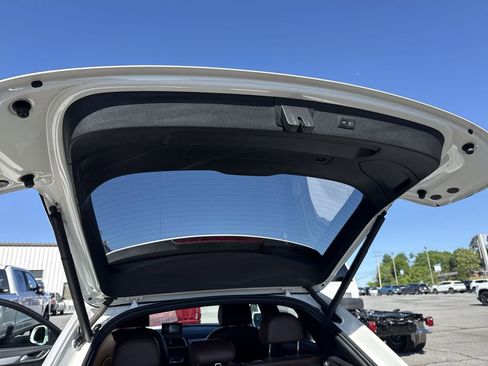 Used 2018 Audi Q3 2.0T Premium FWD image 41