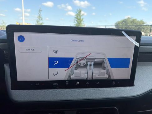 New 2026 Ford Maverick XLT FWD image 22