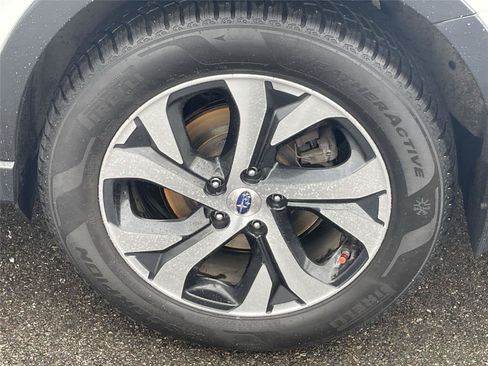 Used 2020 Subaru Outback Touring XT AWD/4WD image 11