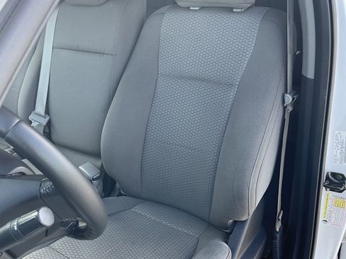 Used 2017 Ford F150 XLT w/ Equipment Group 302A Luxury image 6